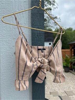 Ela cropped top